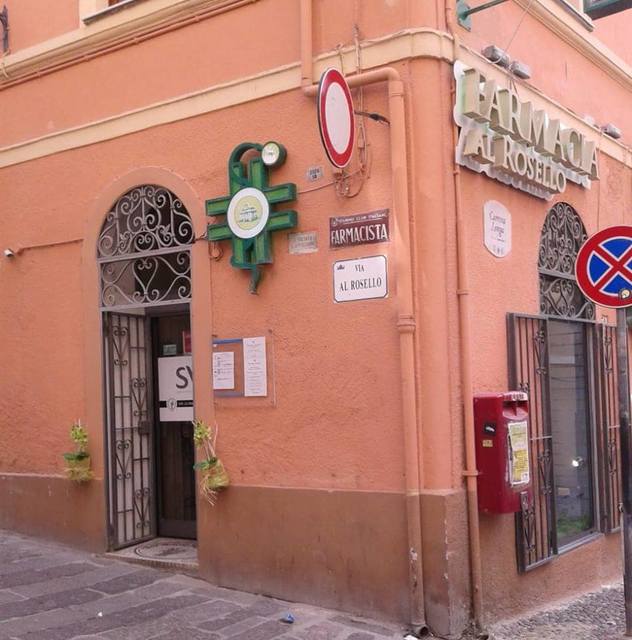 Farmacia Al Rosello