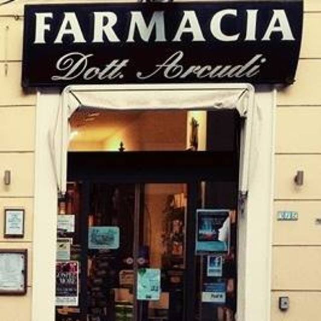 Farmacia Antica Arcudi