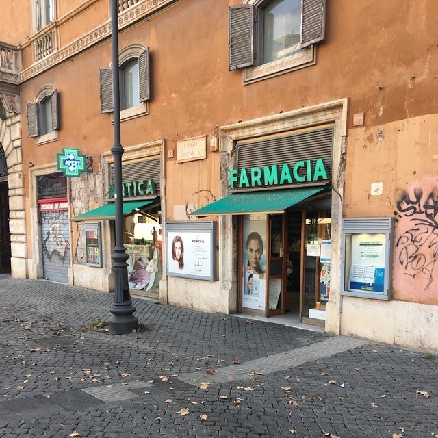 Farmacia Antica Torre Argentina