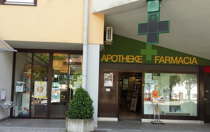 Farmacia Apotheke Sonnenberg