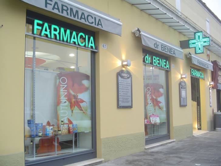 Farmacia Benea