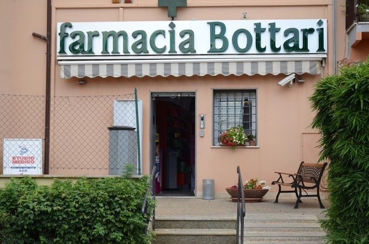 Farmacia Bottari