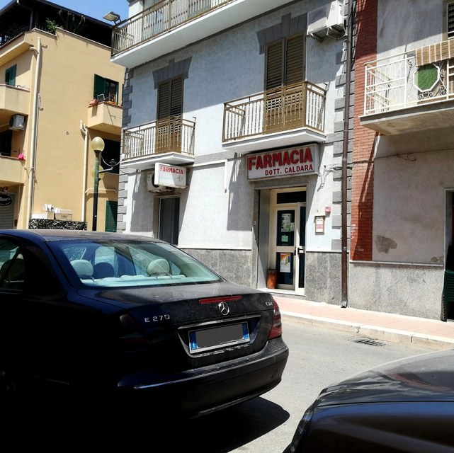 Farmacia Caldara