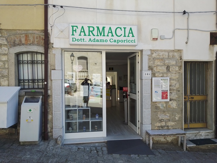 Farmacia Caporicci