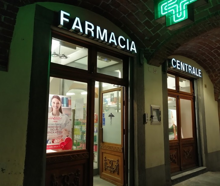 farmacia centrale dr.i bosso e franchino crescentino