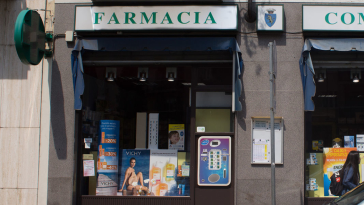 Farmacia Comunale 10