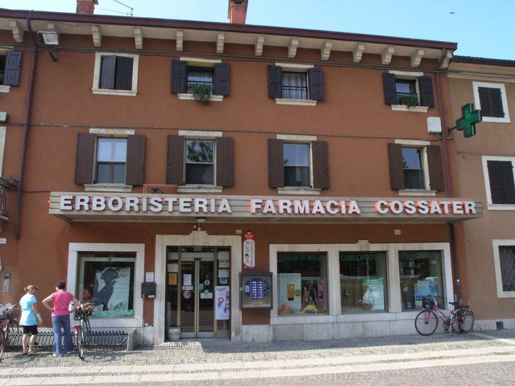 Farmacia Cossater