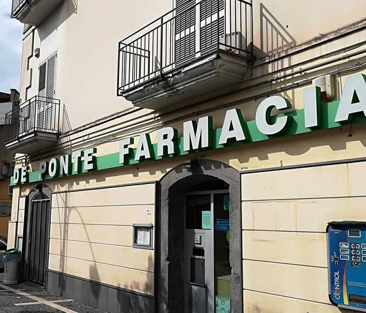 Farmacia De Ponte