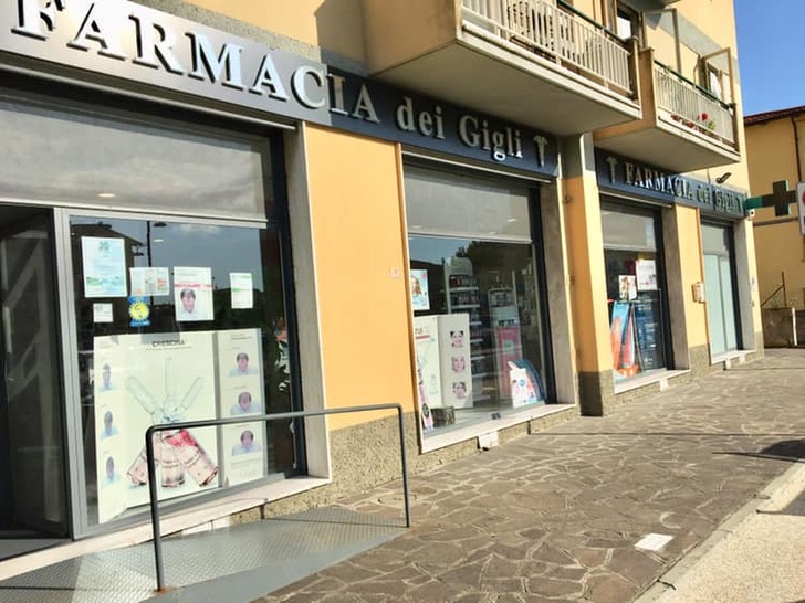 Farmacia Dei Gigli