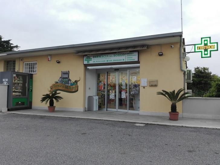 Farmacia Del Borgo