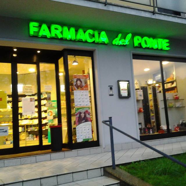 Farmacia Del Ponte