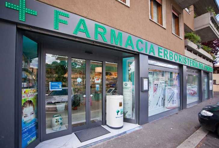 Farmacia Del Ponte