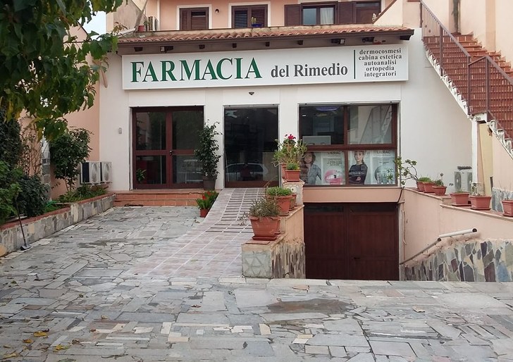 Farmacia Del Rimedio