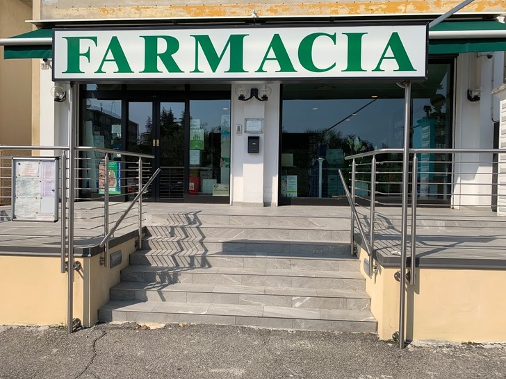 Farmacia Del Villaggio 2