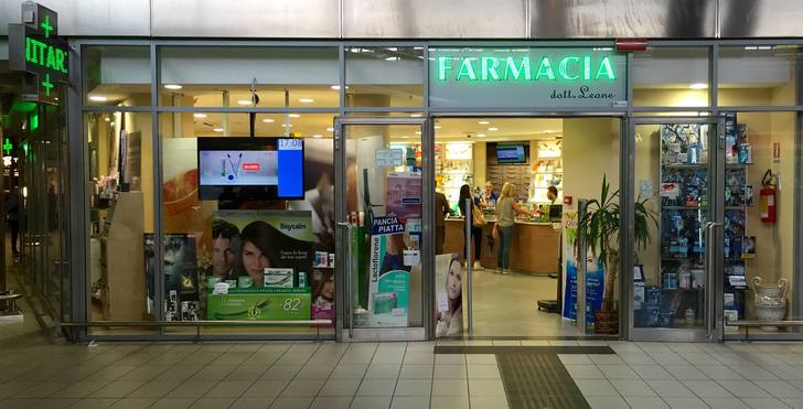 Farmacia Della Stazione Centrale Di Napoli