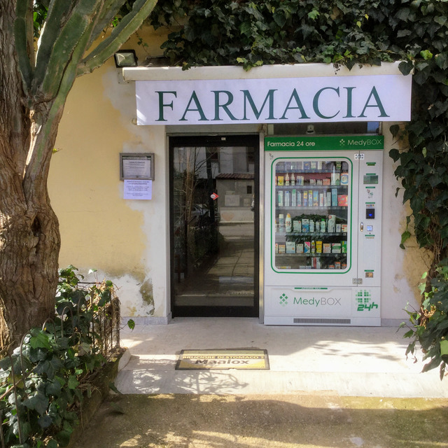 Farmacia Delle Rose