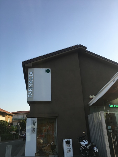 Farmacia Deluigi