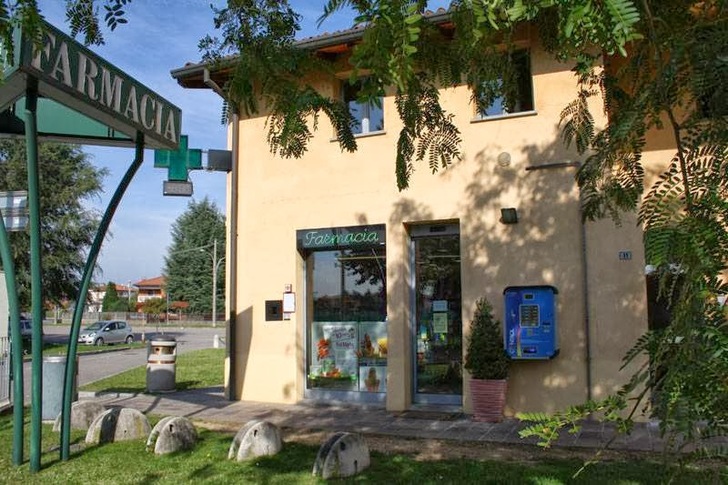 Farmacia Di Lurano