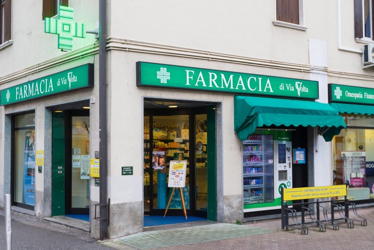 Farmacia Di Via Volta