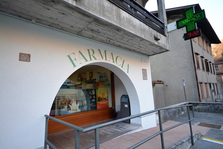 Farmacia Girardi