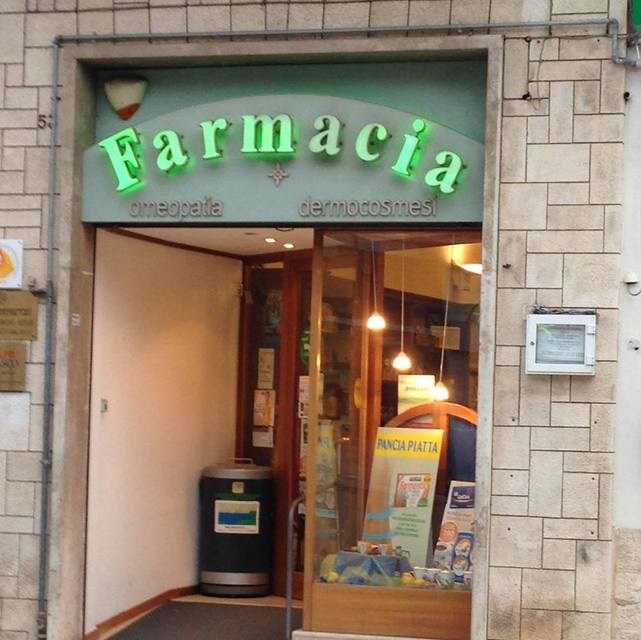 Farmacia Lilla