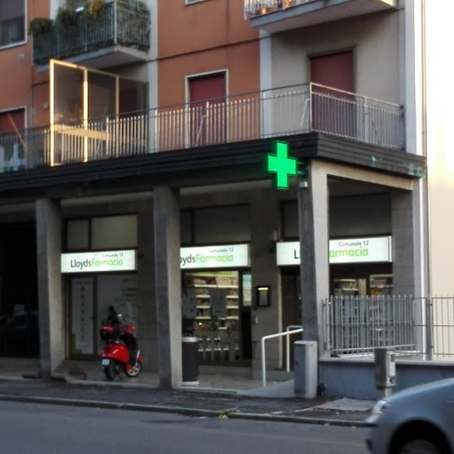 Farmacia Lloyds Cremona 12