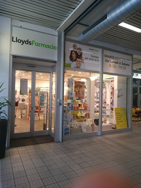 Farmacia Lloyds De Nicola