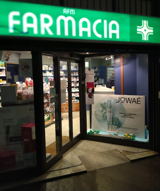 Farmacia Lloyds Milano 56