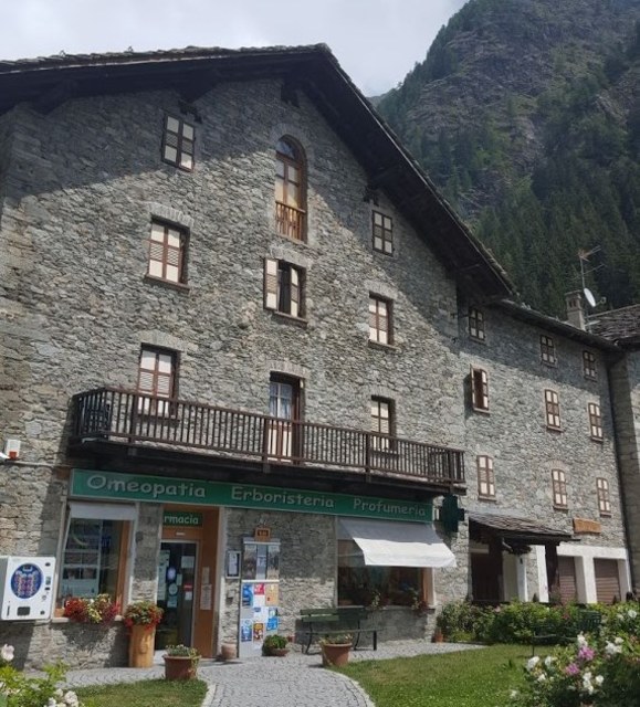 Farmacia Monte Rosa