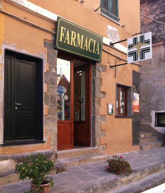 Farmacia Monti