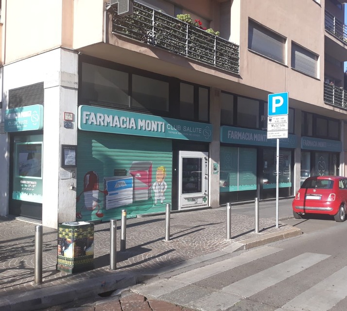 Farmacia Monti