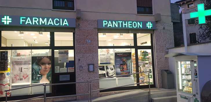 Farmacia Pantheon