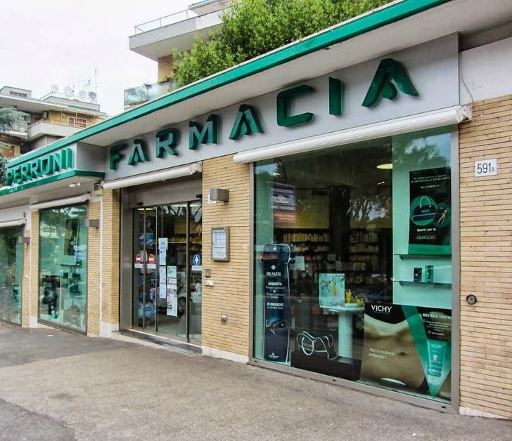 Farmacia Perroni