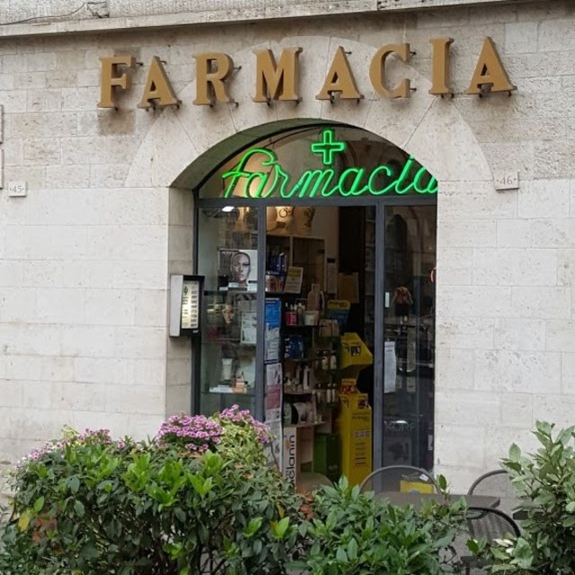 Farmacia Pirrami