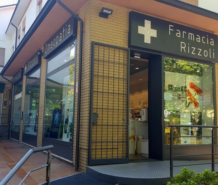 Farmacia Rizzoli