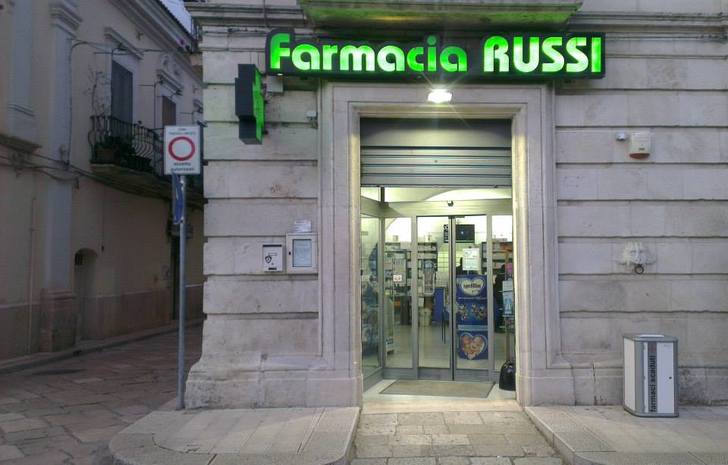 Farmacia Russi