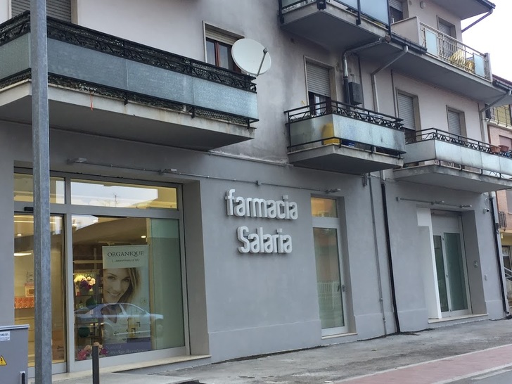 Farmacia Salaria