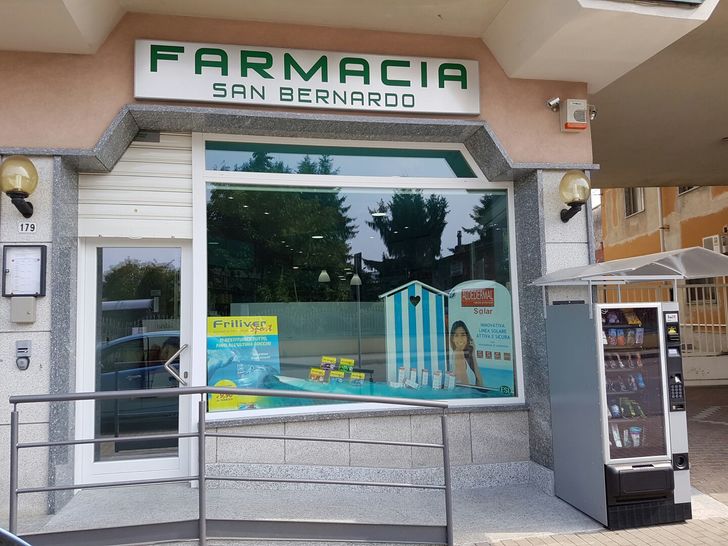 Farmacia San Bernardo Di Castiglione E Scalabrino