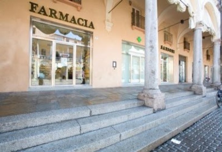 Farmacia Sansoni