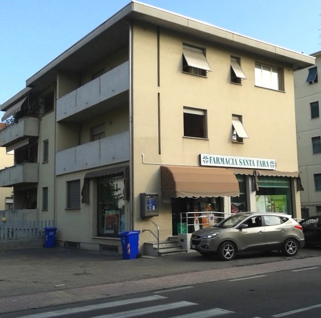 Farmacia Santa Fara