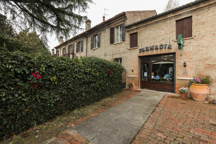 Farmacia Storica Rina E Nino Sgarbi