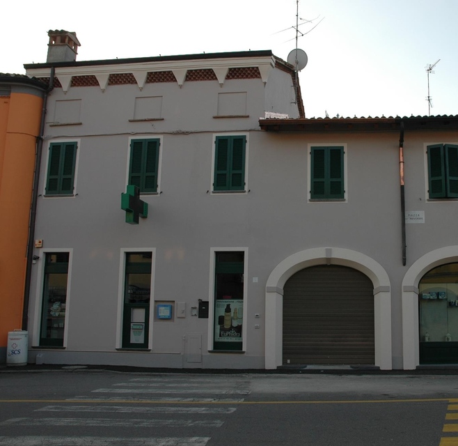 Farmacia Tirloni