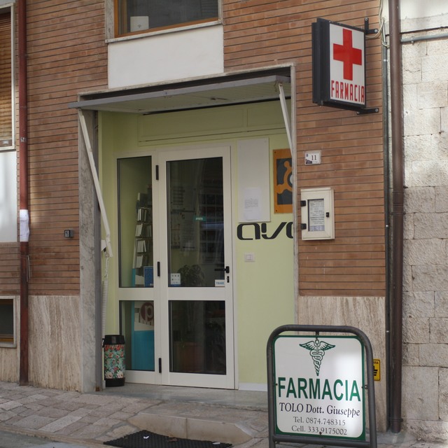 Farmacia Tolo