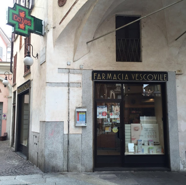 farmacia vescovile dr.a giovanna nava novara