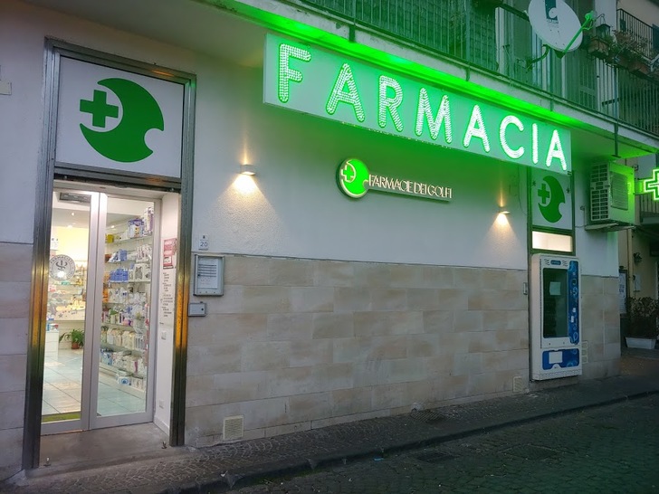 Pozzuoli Porto Farmacie Dei Golfi